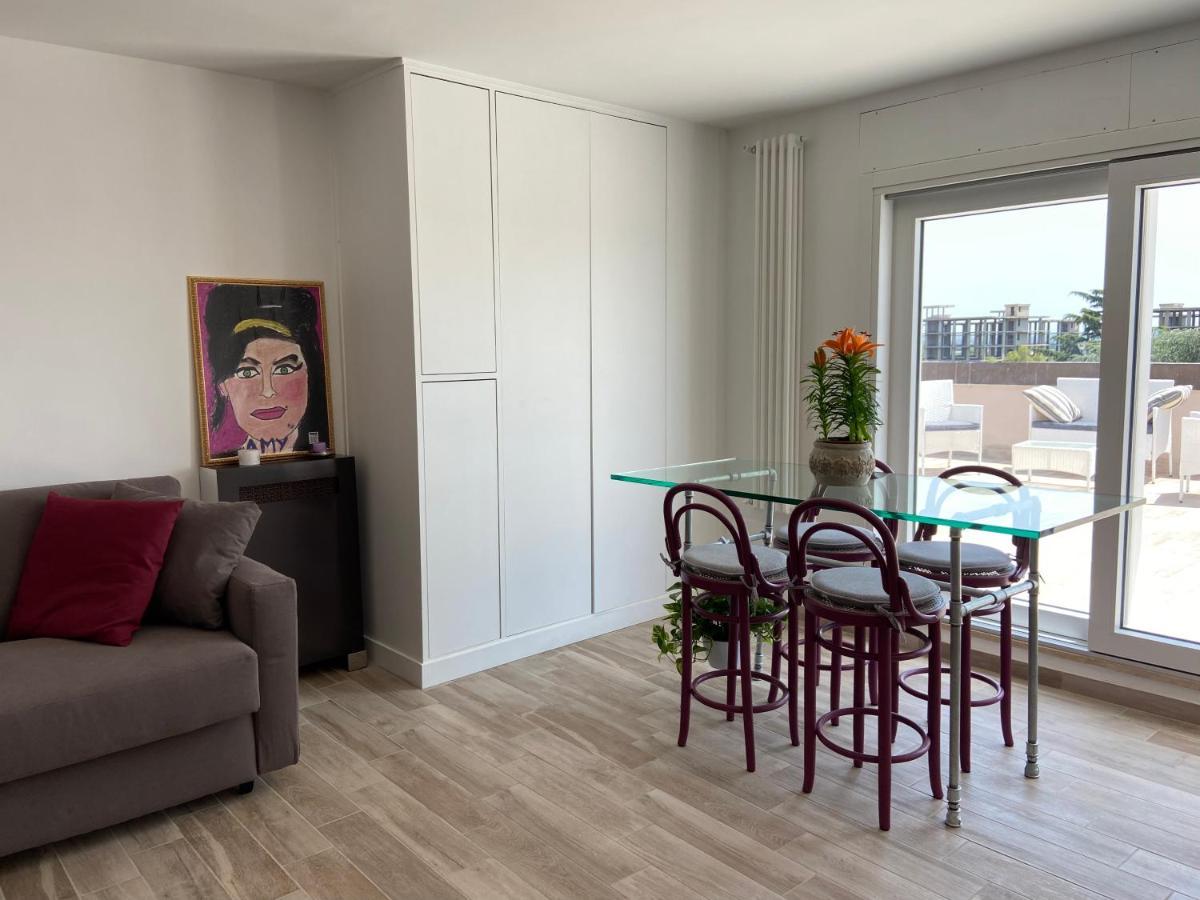 Attico Panoramico Luxury Roma Appartement Buitenkant foto